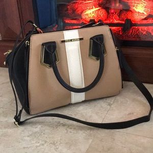 Steve Madden purse